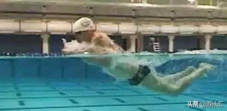 蛙泳腿用力技巧,蛙泳腿技巧视频