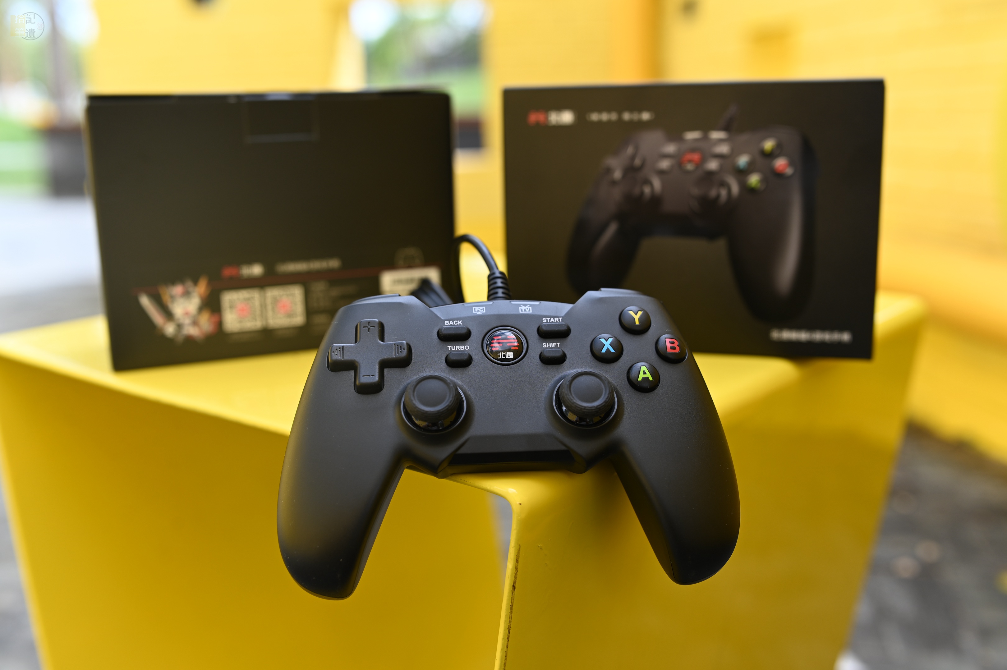 北通蝙蝠4游戏手柄上手体验,百元以内最好用的电脑手柄