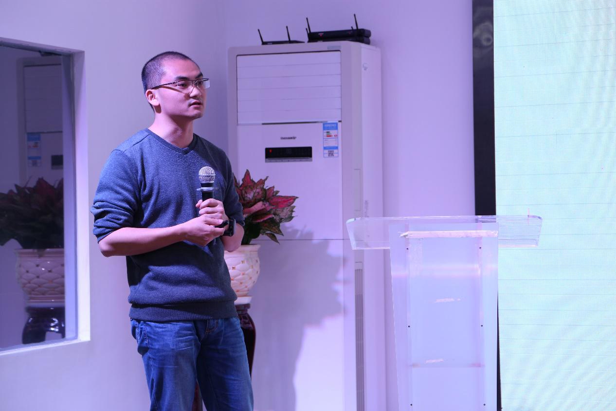 “深趋势”顶天立地产学研项目，打造创新创业专业平台