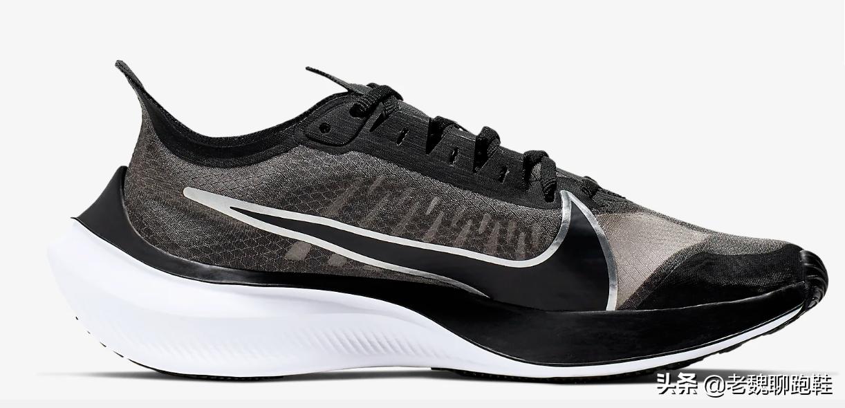 耐克被低估鞋,被严重低估的碳板跑鞋