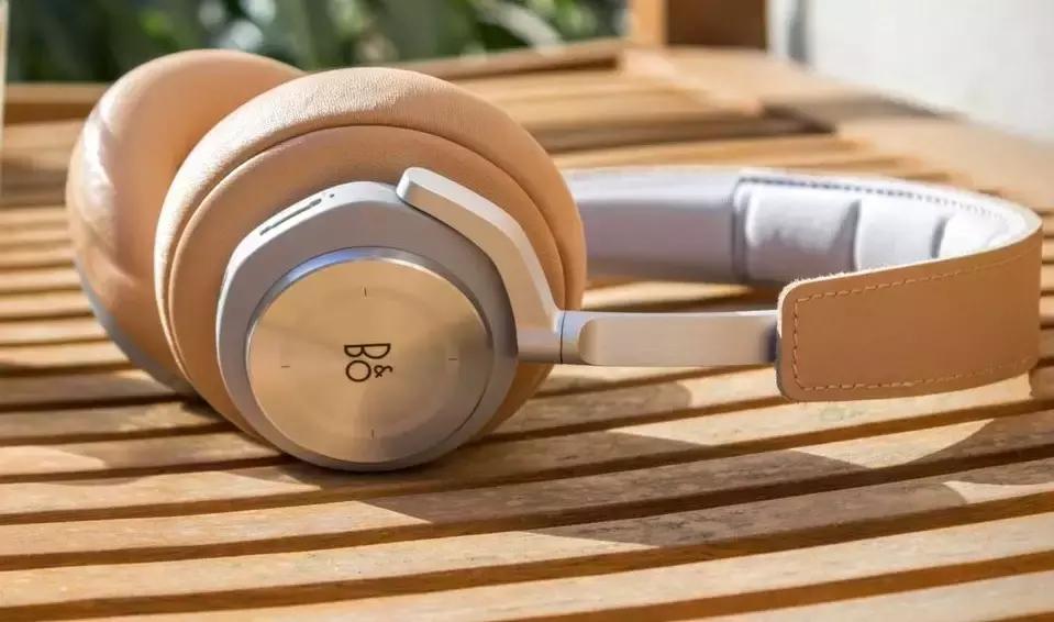 全包裹蓝牙耳机,全包裹监听耳机推荐