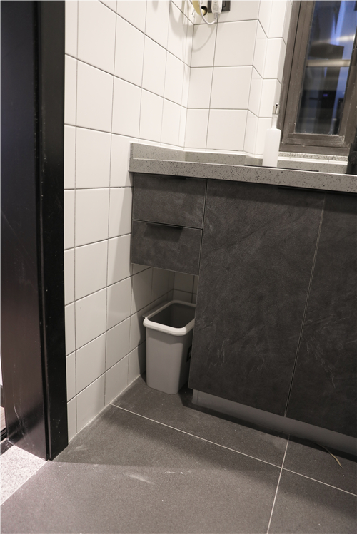 53㎡居然还有浴缸？空间魔术变出80㎡居住感