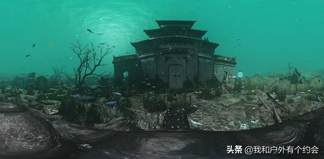 户外实录，爱好者深潜抚仙湖底，探秘古滇国古城遗址，看到什么？