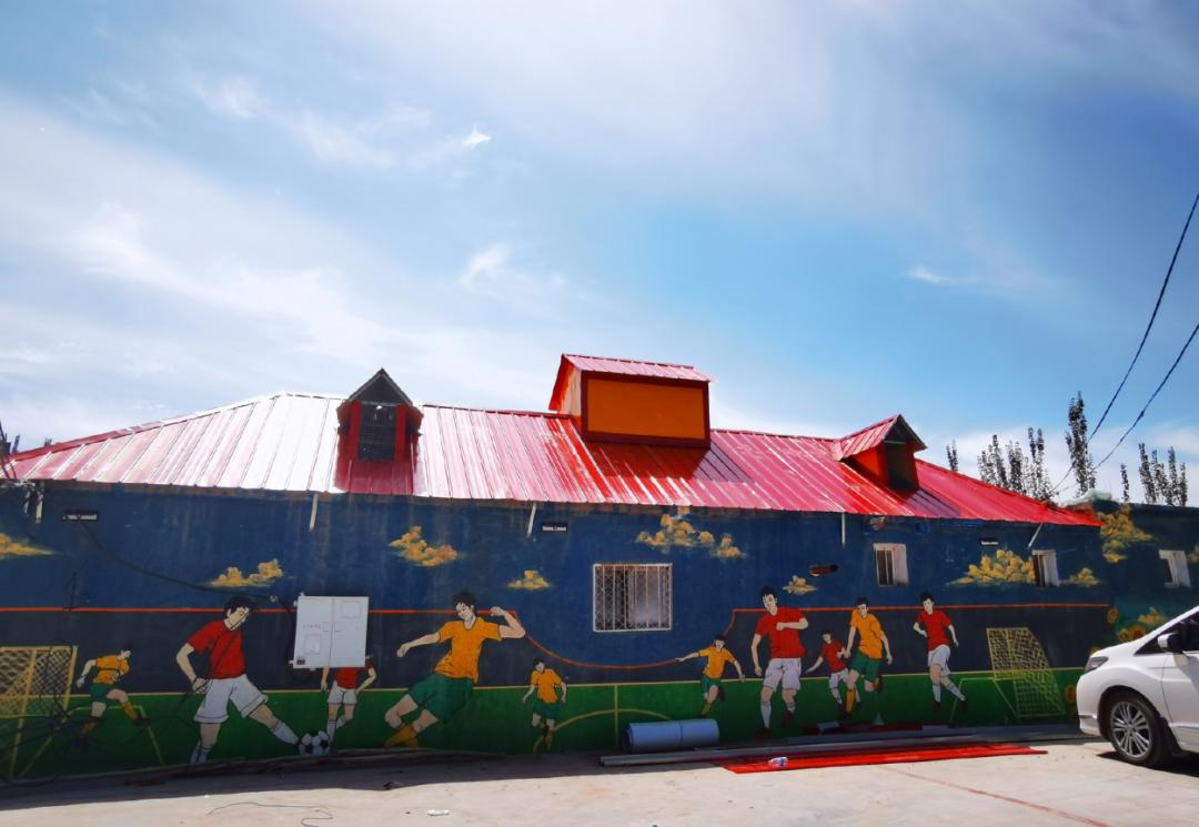 学*党**史、办实事｜“画中村”曲许尔盖