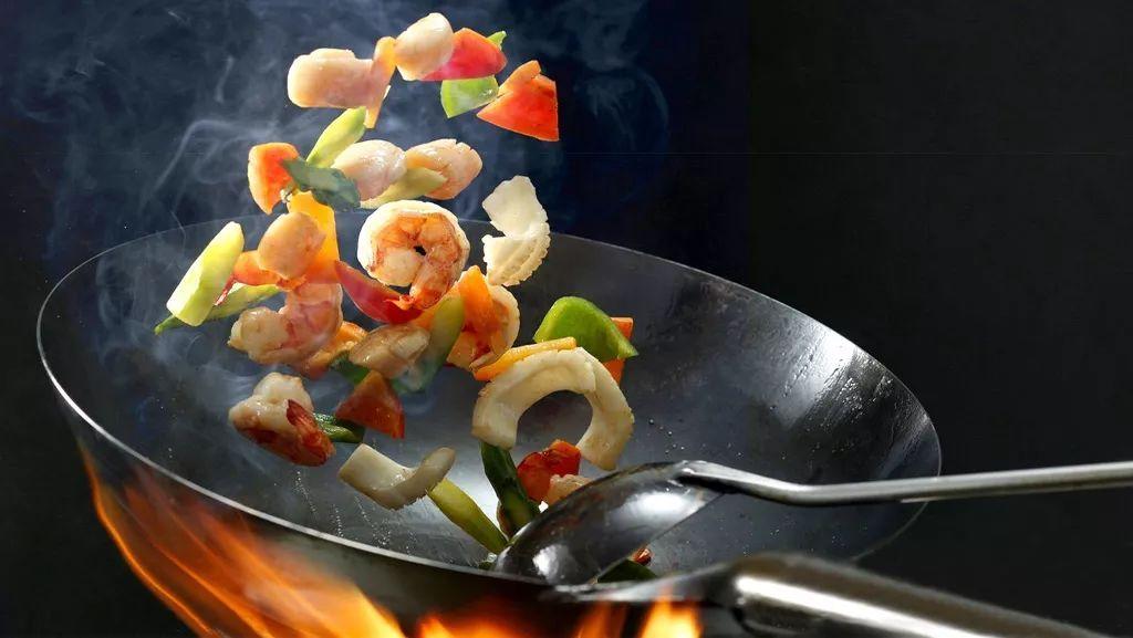 咸蛋虾仁炒饭的做法大全 (咸蛋虾仁杂豆粥的做法)