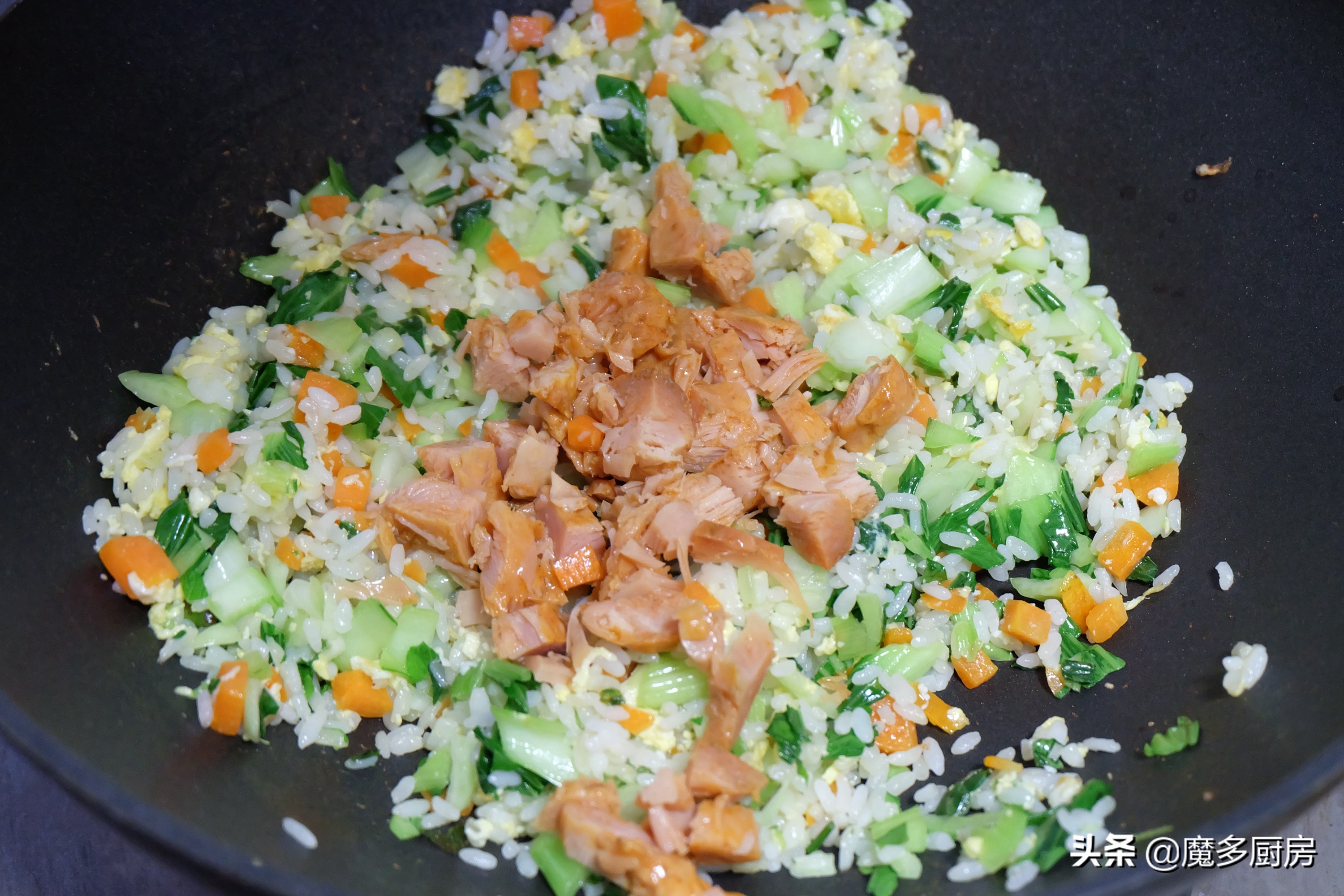 体重减了两斤又开始得瑟了,体重降低了好开心