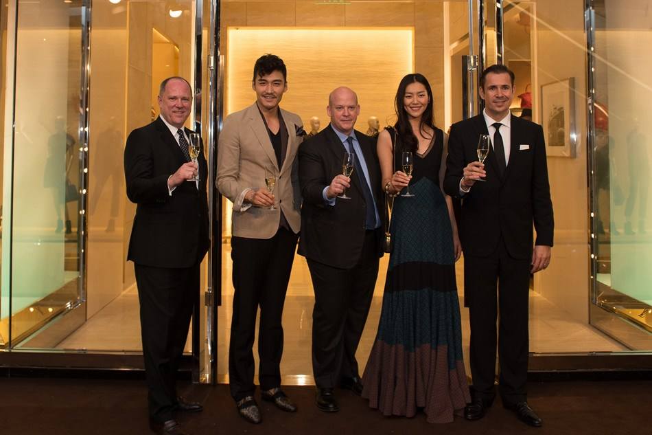 中国男模胡兵近照,中国第一男模胡兵年轻时的照片