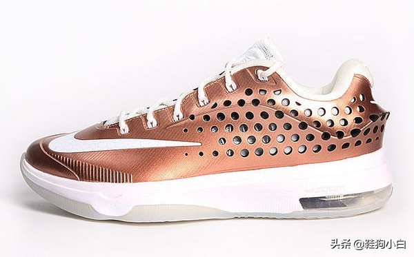 杜兰特最新上脚球鞋 (杜兰特本赛季上脚球鞋鉴赏)