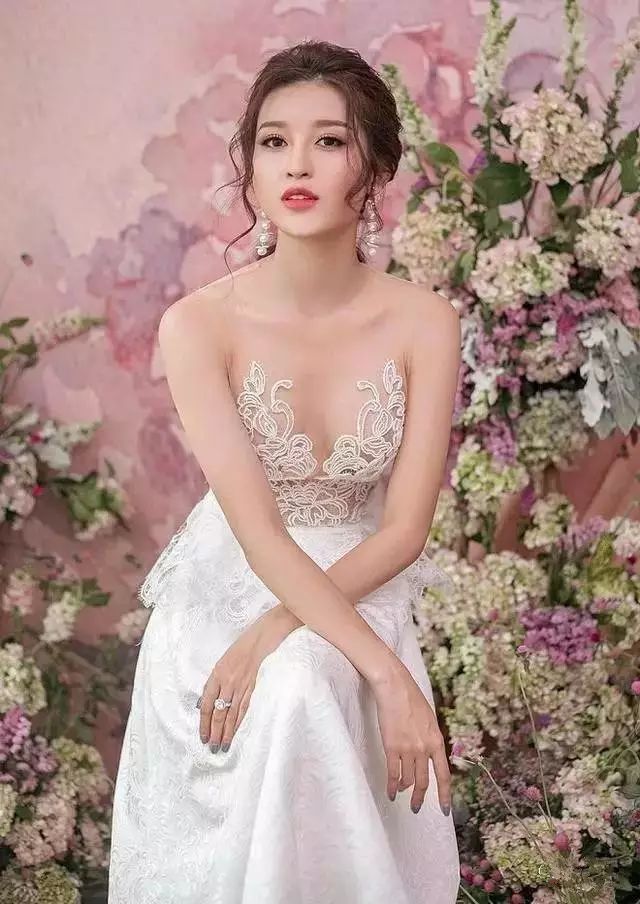 越南国宝级第一美女倾国倾城,倾国倾城越南第一美人