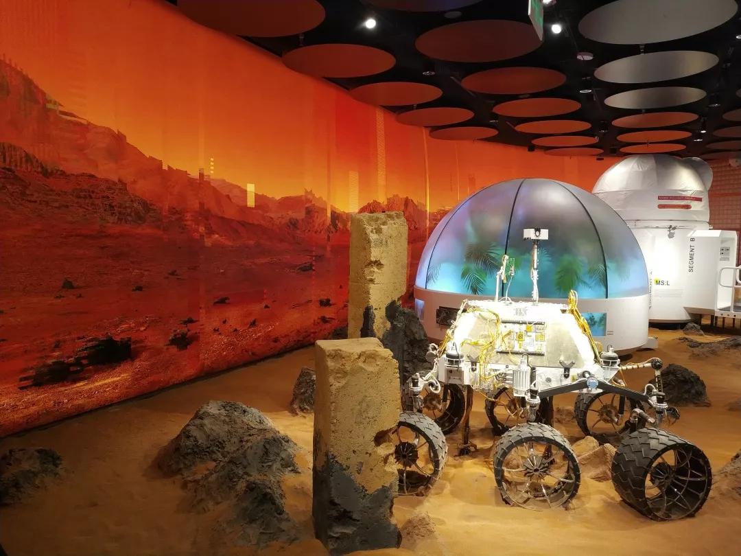 探店SKP-S:S式换挡，脱下古装，拥抱新青年|新商业