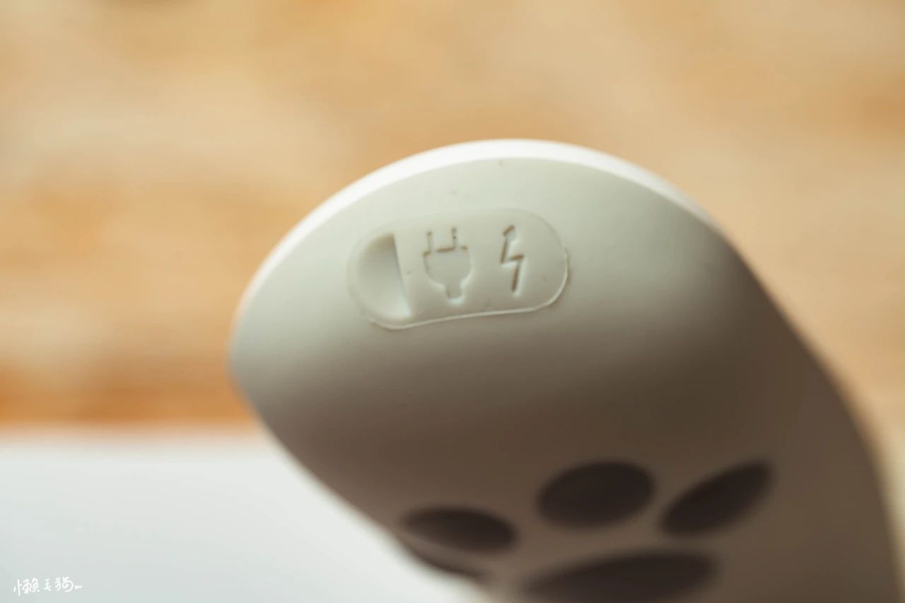 颈椎不适？让本喵给你按按吧！aigo颈椎按摩器开箱