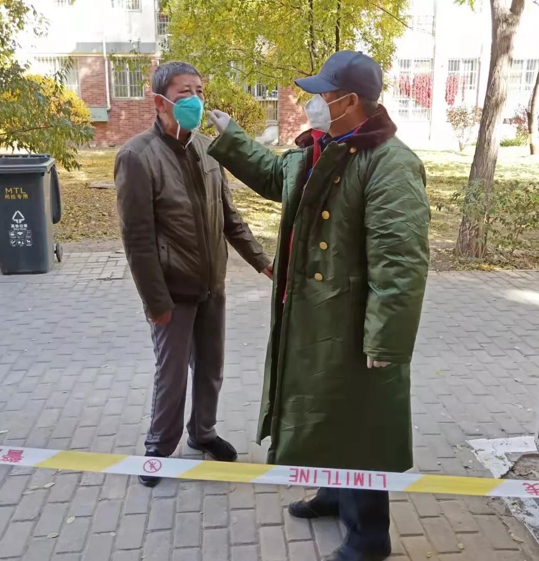 抗疫志愿者践行初心使命,抗疫志愿者的精神