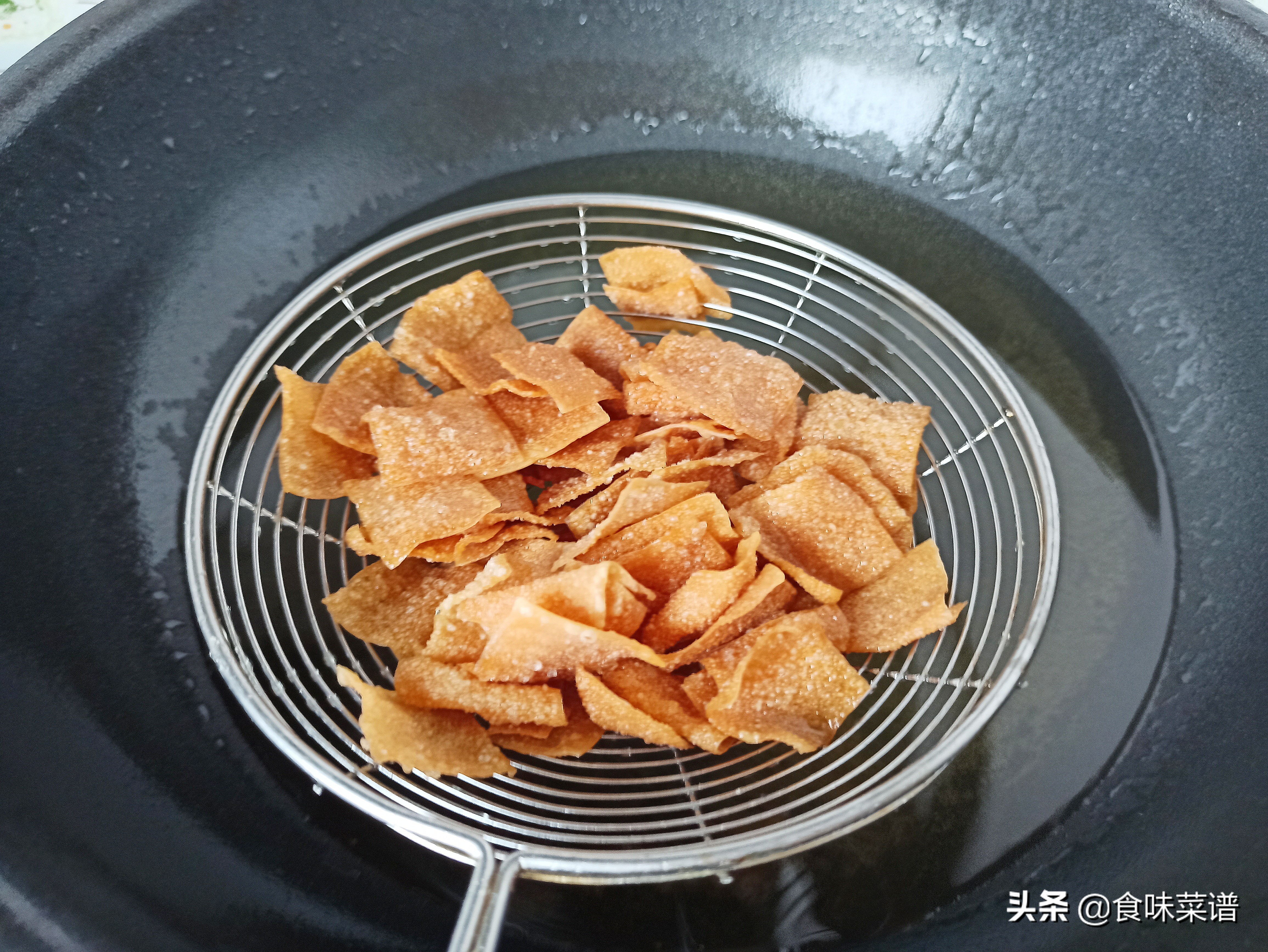 剩馄饨皮8种新吃法,剩下馄饨皮怎么做好吃