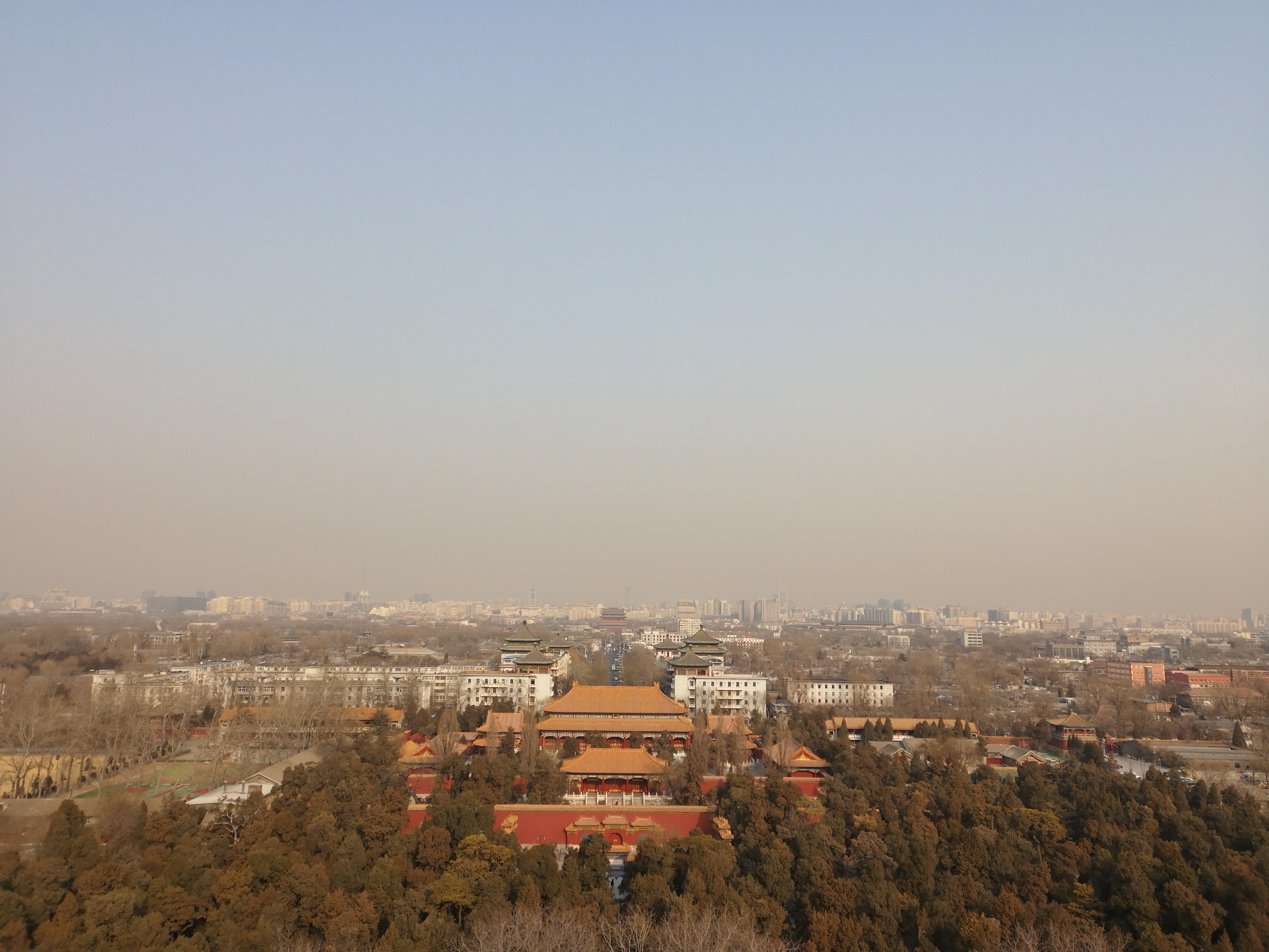 逛颐和园观十七孔桥金光穿洞,离颐和园金光穿洞奇景最近的入口