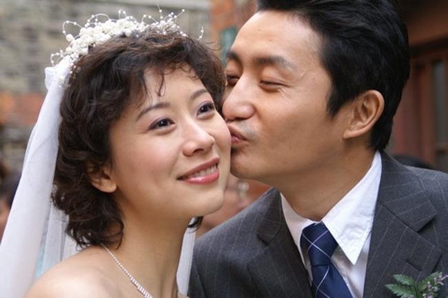 十年后重温《双面胶》：这种“嘴甜”的凤凰男，最是可怕