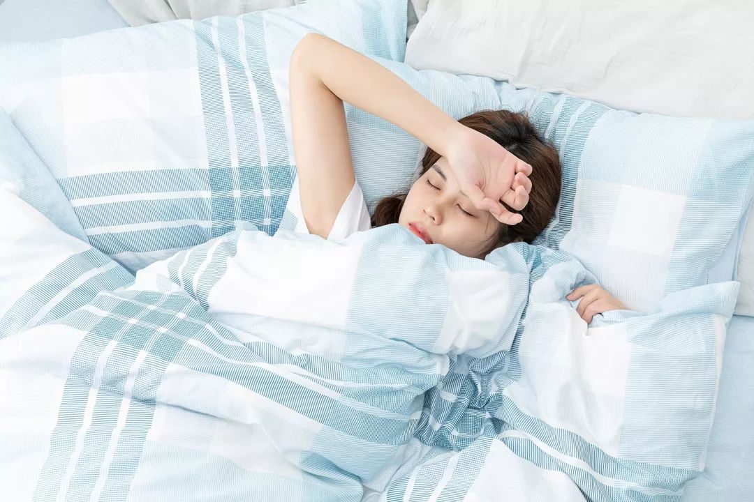 梦洁臻品雅致羊毛被价格是多少 (梦洁家纺官方旗舰店直播羊毛被)