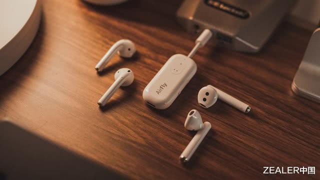 飞行达人的旅行伴侣：苹果*用御**AirFly蓝牙适配器