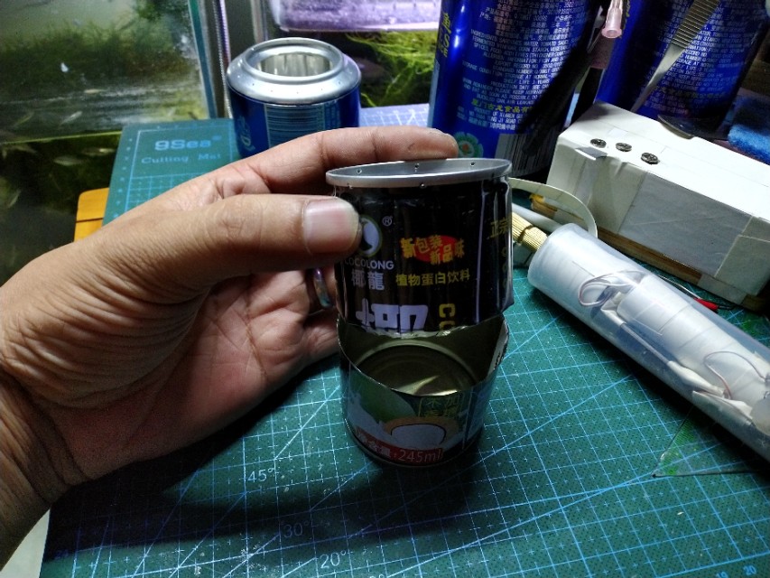 椰子汁罐制作酒精炉,自己制作猛火酒精炉