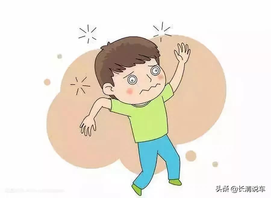 车内闻到汽油味咋回事,日产天籁车内闻见汽油味