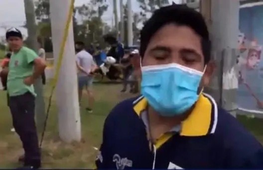 泪目向天下母亲致敬,怀念马拉多纳绿茵场上再无英雄