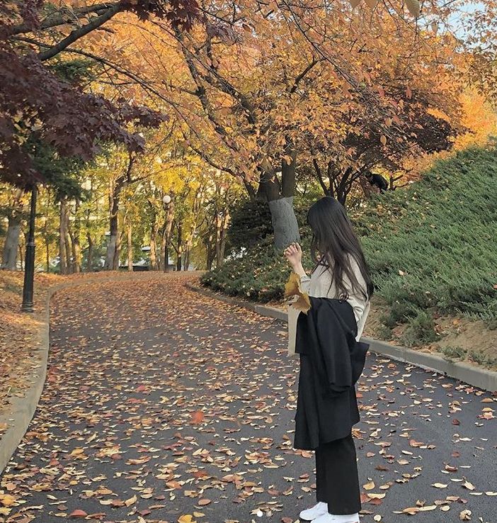 29岁女孩独居图片,29岁独居女孩的视频