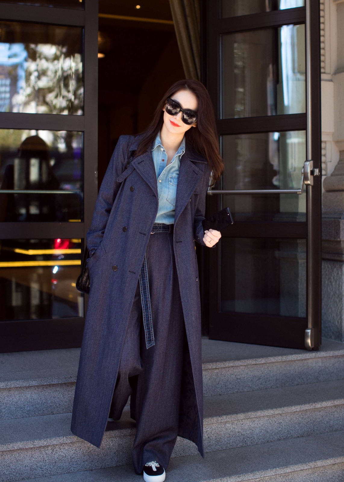 怎么挑选一款优秀的风衣,如何挑选一件不过时的风衣