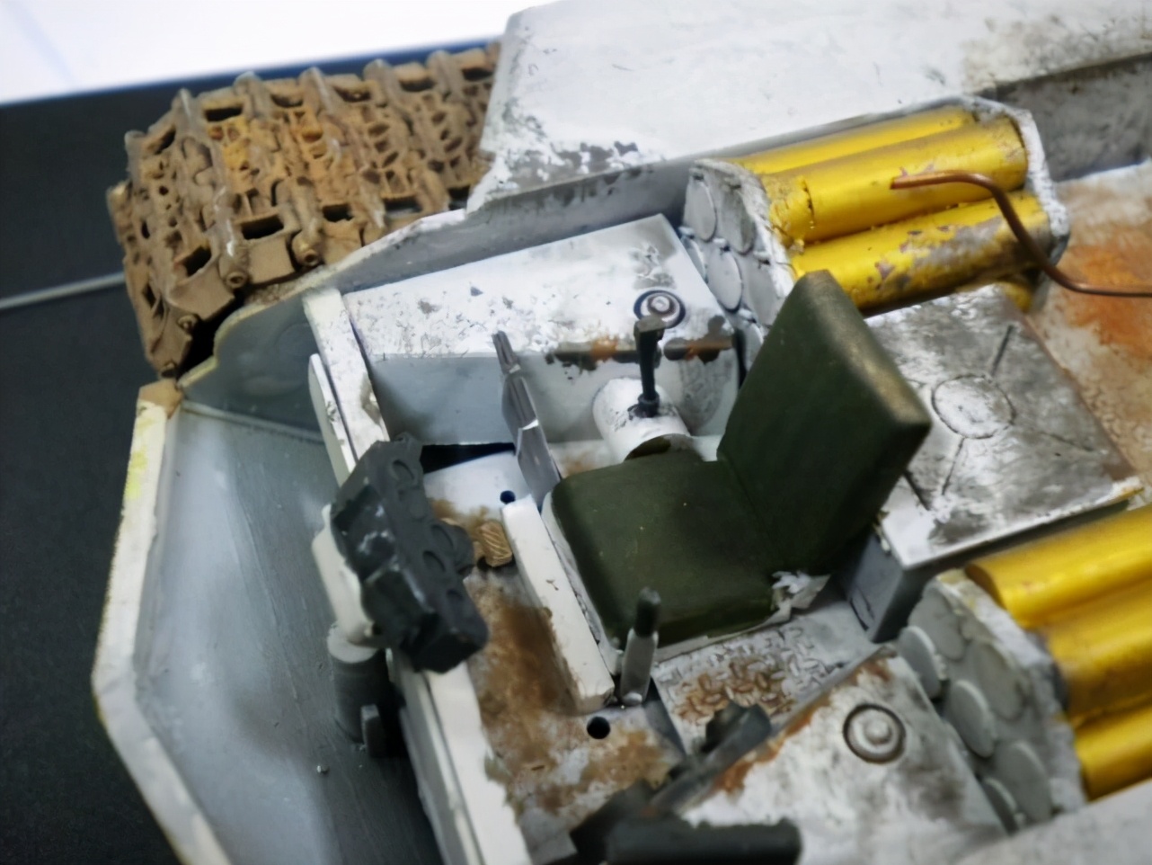 45元塑料坦克模型，精心制作半年，完工时太逼真！一万元也不卖