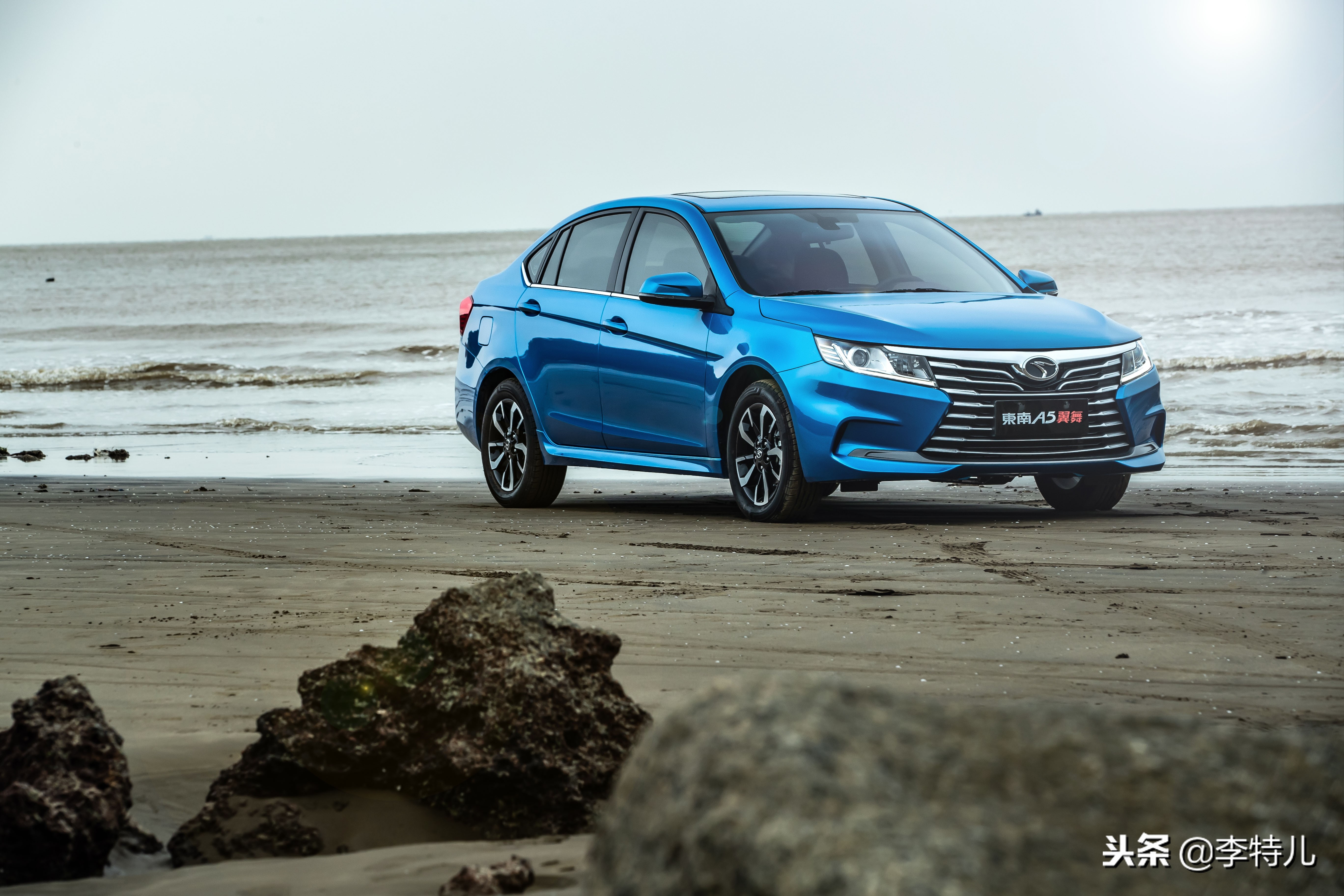 东南A5翼舞试驾,全新东南a5翼舞