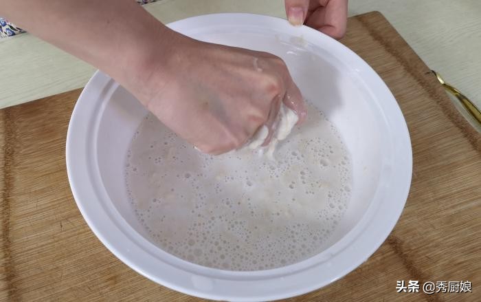 不要酵母发面蒸馒头的最好方法,我家蒸馒头方法