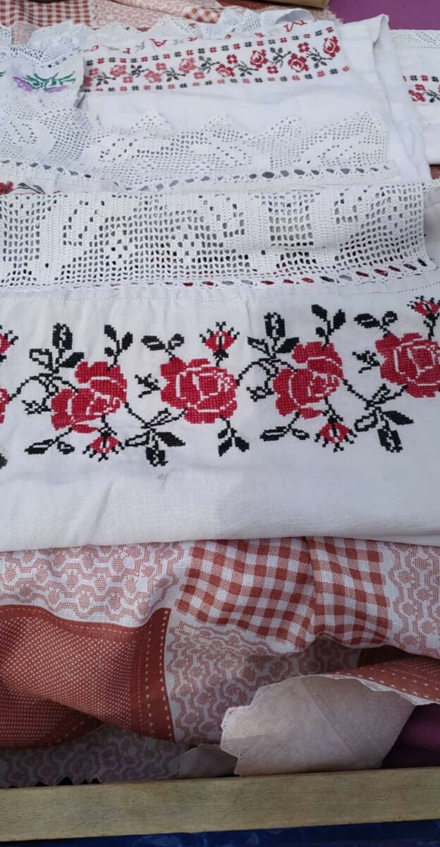 六十年代俄罗斯的跳蚤市场,一元左右的跳蚤市场