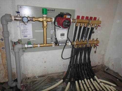 地暖进水阀和回水阀打开没压力了,地暖回水没压力怎么回事