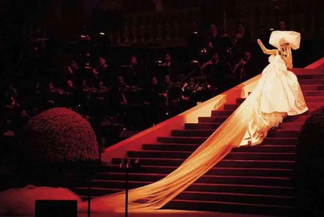 日本婚纱设计师72岁,日式婚纱设计师