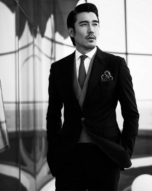 胡兵年轻的照片,胡兵年轻照片