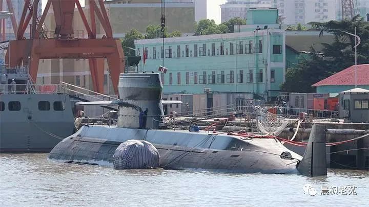 漫谈潜艇指挥塔,潜艇为什么要有指挥塔