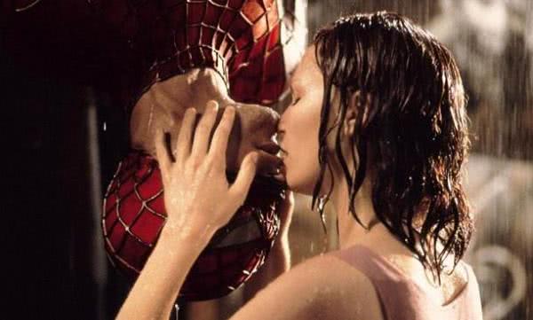 初代蜘蛛侠荷兰弟版,初代蜘蛛侠救哈利