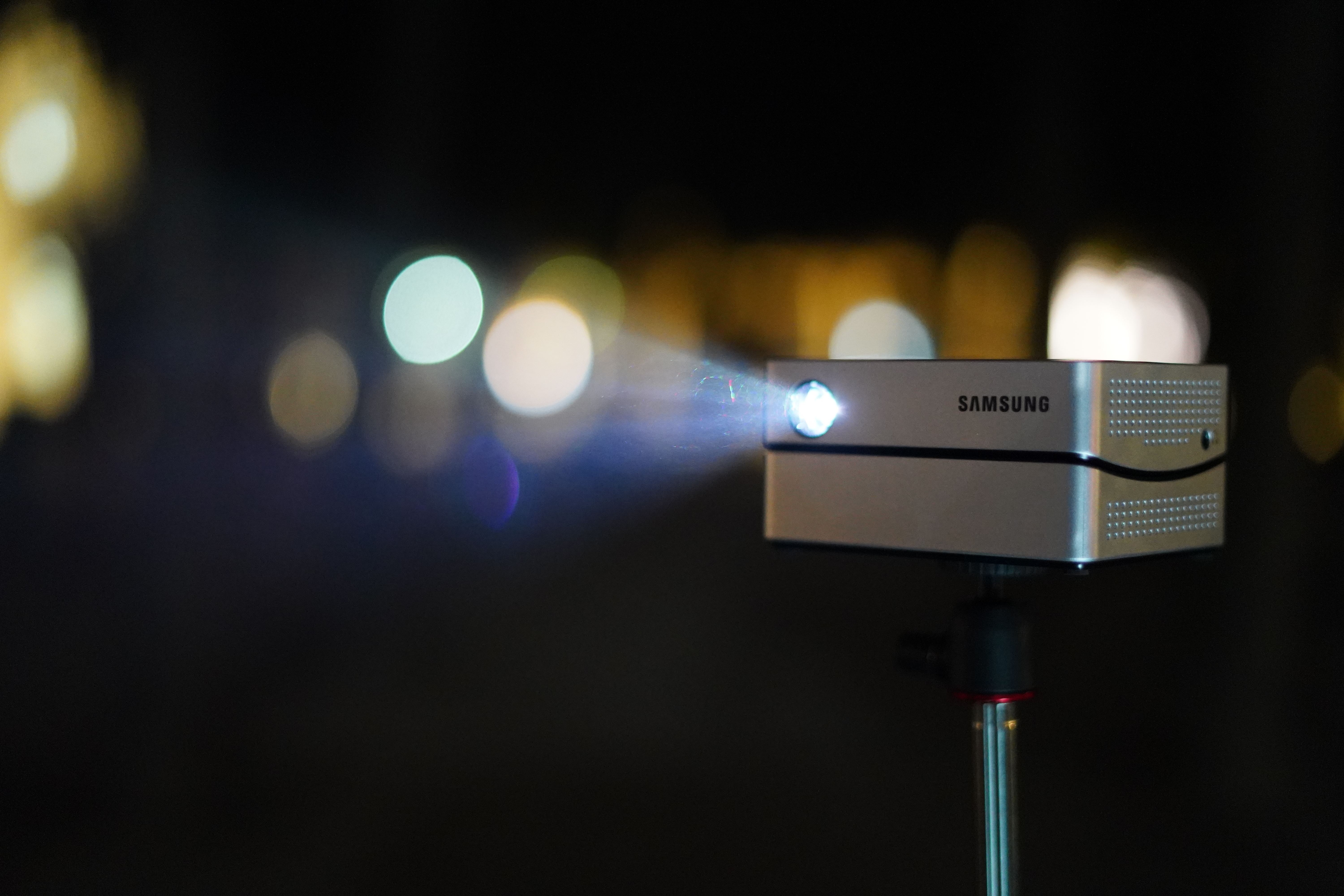 大有视界,三星智能投影仪测评