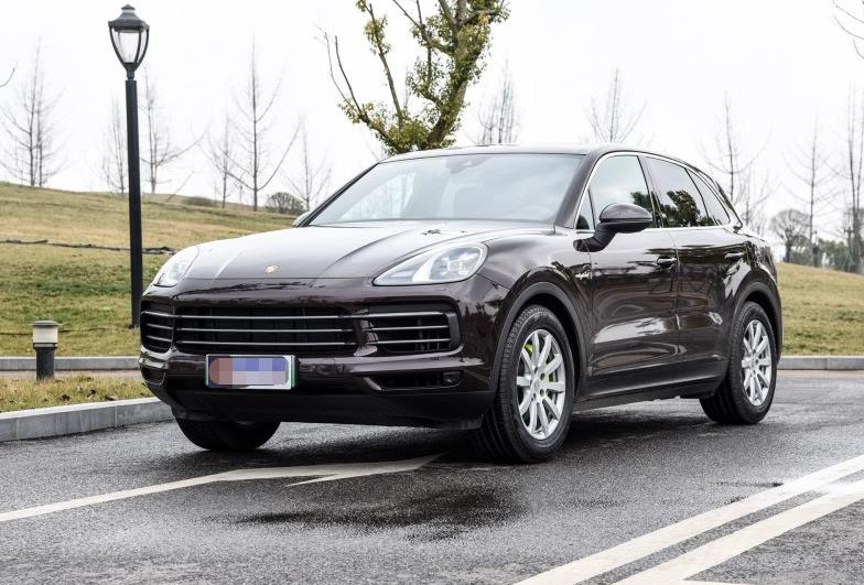 131万提了辆保时捷卡宴,才跑了8250公里,车主:一肚子话要说