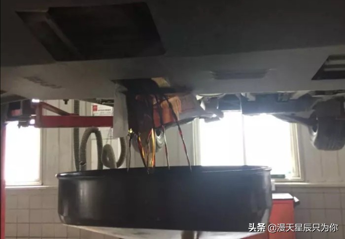 贵的就一定好？机油到底怎么选？修理工这么说