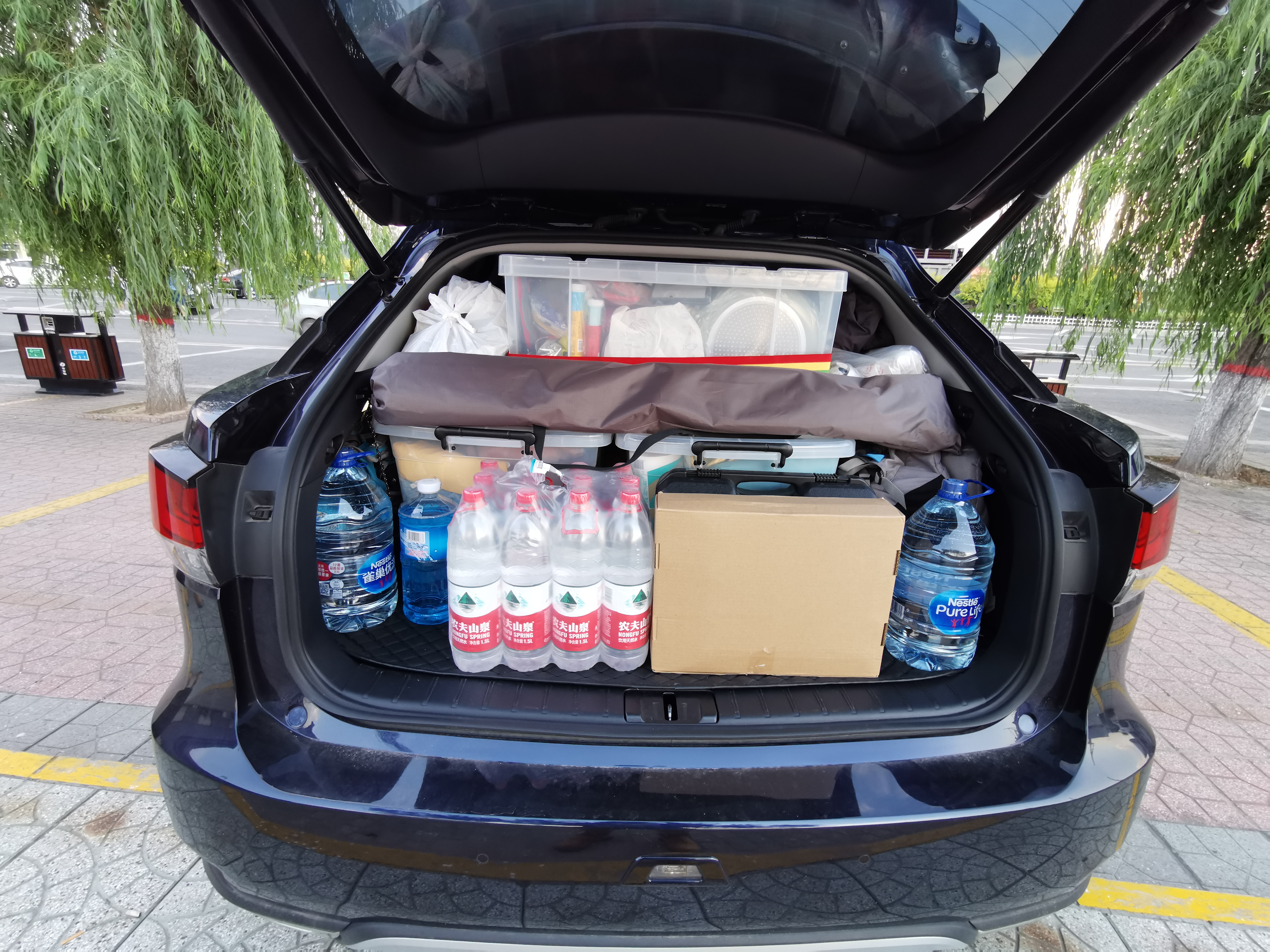 车顶帐篷在夏季的真实体验,4000的车顶帐篷