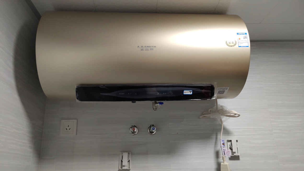 ao史密斯薄型速热电热水器,史密斯50升节能电热水器