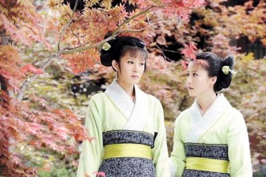 红颜薄命的女人用一句话表达,看破人情冷暖世态炎凉的女人