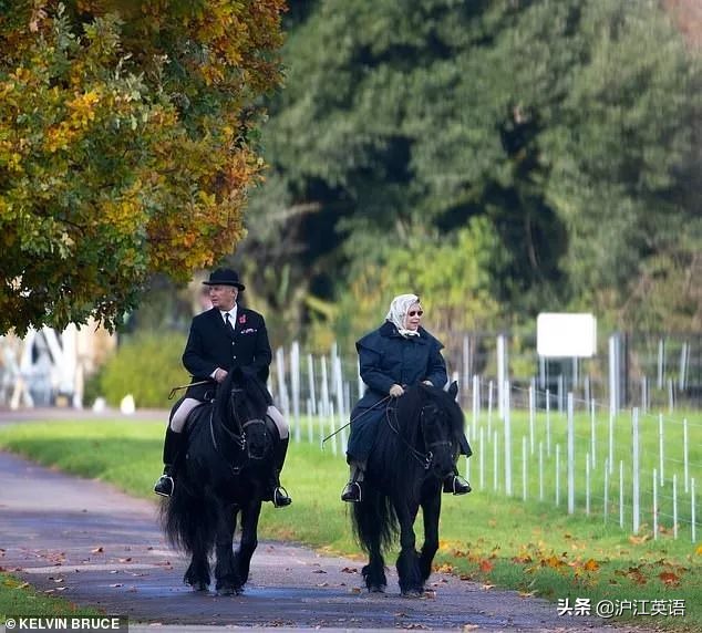 93岁高龄英女王年轻时,93岁年轻女王