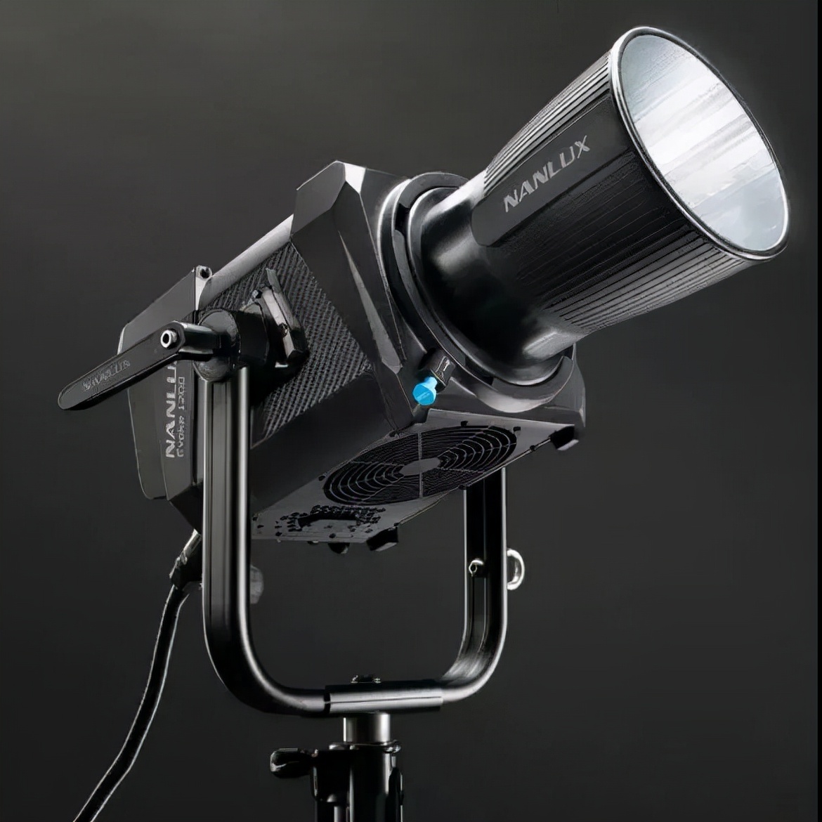 国产灯光厂家成功打入欧美市场,南光的经验值得大家借鉴