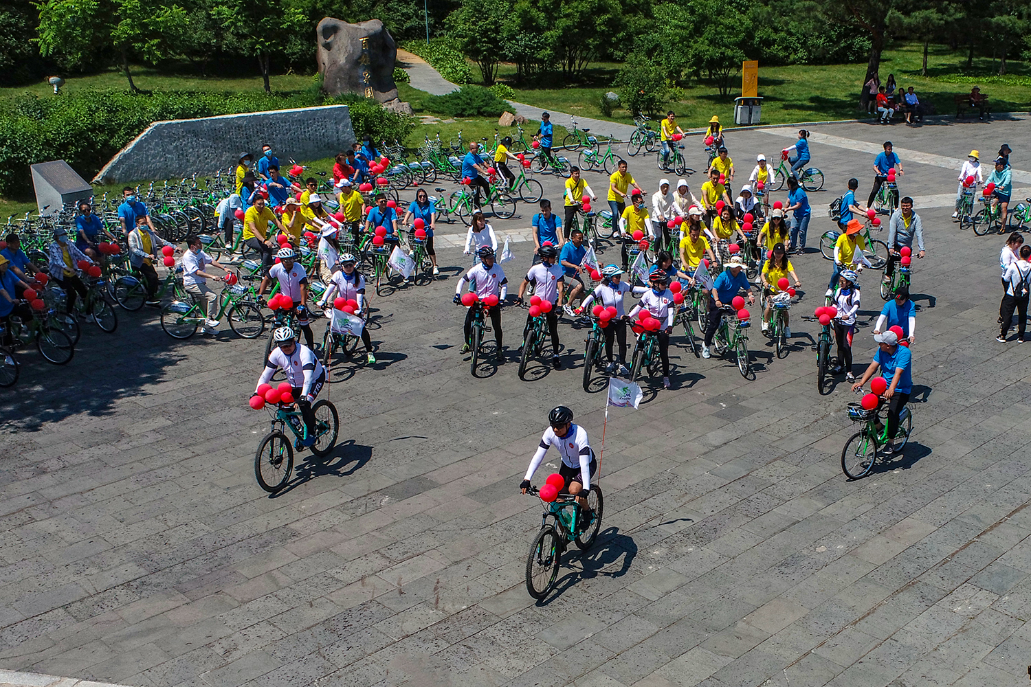 航拍长白山天池视频,长白山天池航拍全景视频