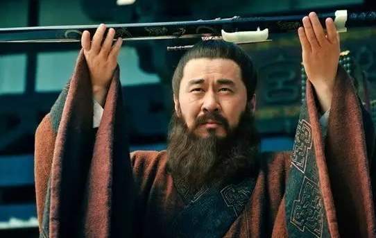 曹操为什么感慨生子当如孙仲谋,为什么曹操要说生子当如孙仲谋