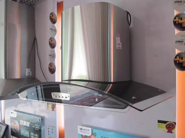 油烟机是网上靠谱还是实体店靠谱,同品牌的油烟机网上和实体店区别