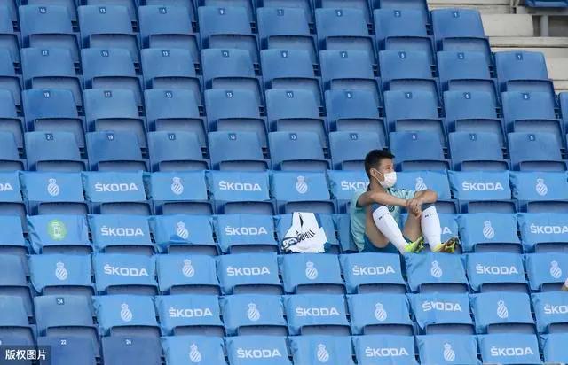 本泽马和谁交换了球衣,莫德里奇和本泽马欧国联交换球衣