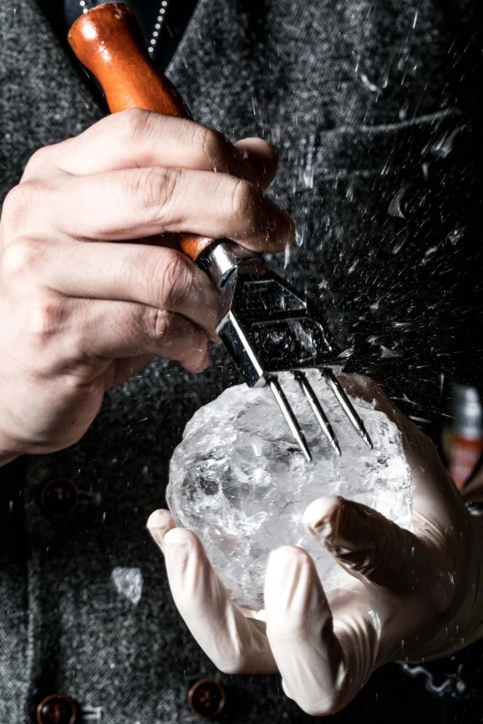 胡桃里超人气音乐,胡桃里音乐酒馆人均消费多少