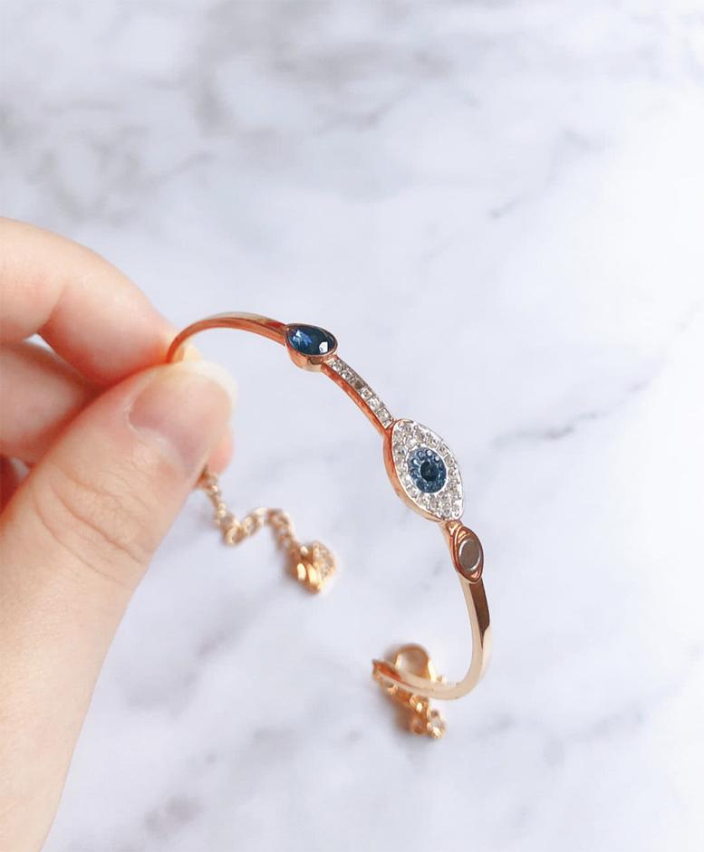 施华洛世奇的恶魔之眼手链寓意,恶魔之眼手链寓意