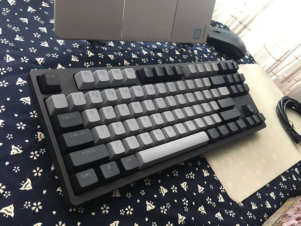 达尔优机械键盘a87茶轴,会转换的键盘